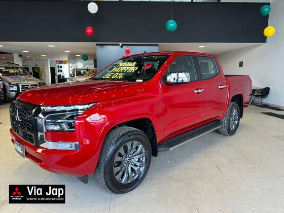 MITSUBISHI TRITON 2.4 BITURBO DIESEL CD HPE-S 4X4 AUTOMÁTICO